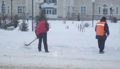 Выпавший долгожданный снег не застал врасплох коммунальные службы города Шумерли